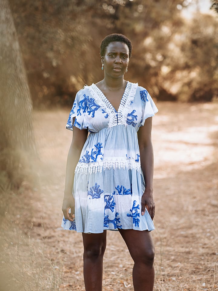 Isla Bonita by SIGRIS Kleid in Weiß/ Blau - 68% | Größe M | Damen-kleider