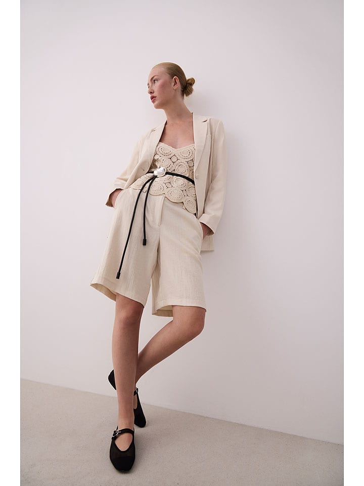 Vila Bermudas "Flea" in Creme - 68% | Größe 40 | Shorts