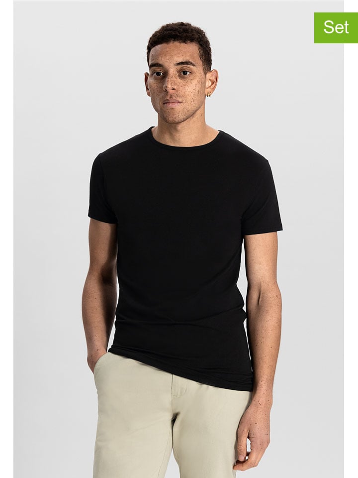 DSTREZZED 2er-Set: Shirts in Schwarz - 63% | Größe XXL | Herren-plussize