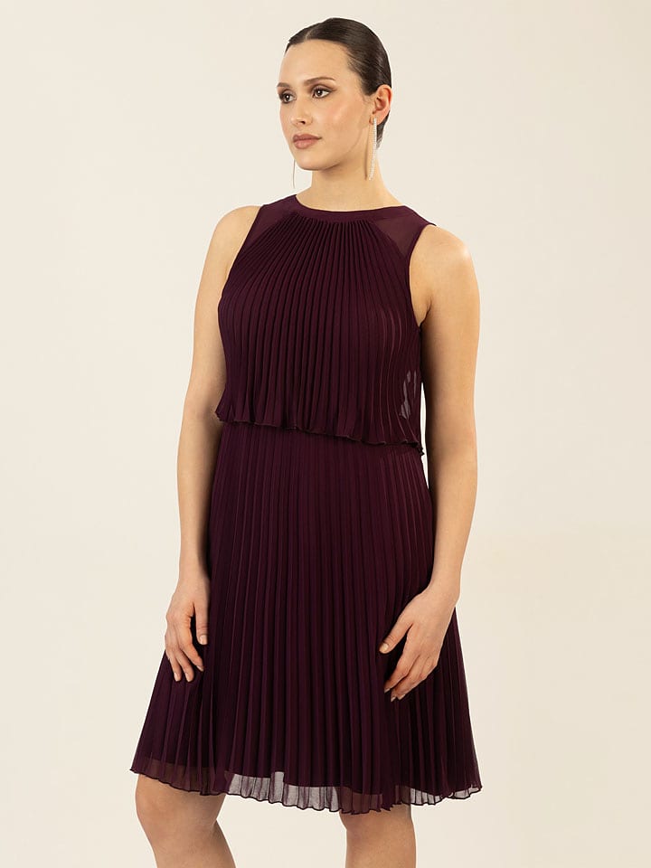 APART Plisseekleid in Aubergine - 74% | Größe 42 | Damen-kleider