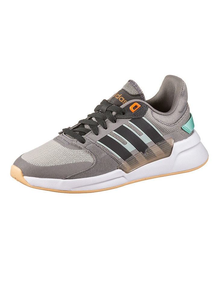 Adidas Sneakers \
