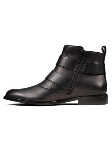 clarks 16724 boots