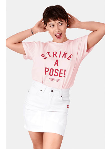 PLNY LALA T-shirt "Strike A Pose" w kolorze jasnoróżowym