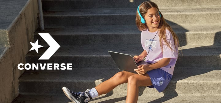 Converse Girls