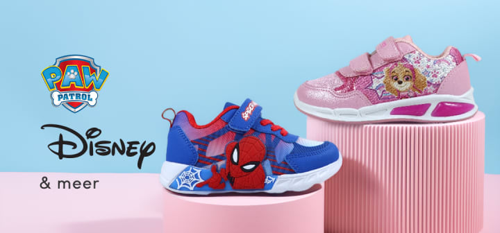 Schoenen met geliefde karakters