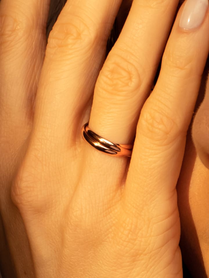 Roségouden ring "Saturna"