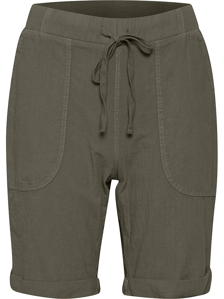 Shorts "Naya" in Oliv