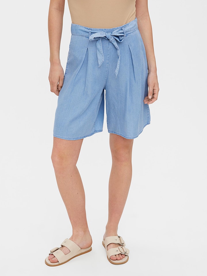 Vero Moda Bermuda Liliana lichtblauw goedkoop kopen limango