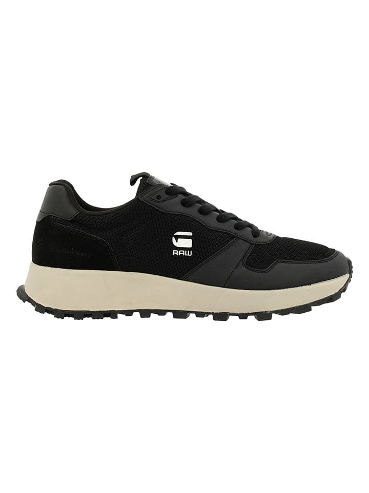 Sneakers in Schwarz