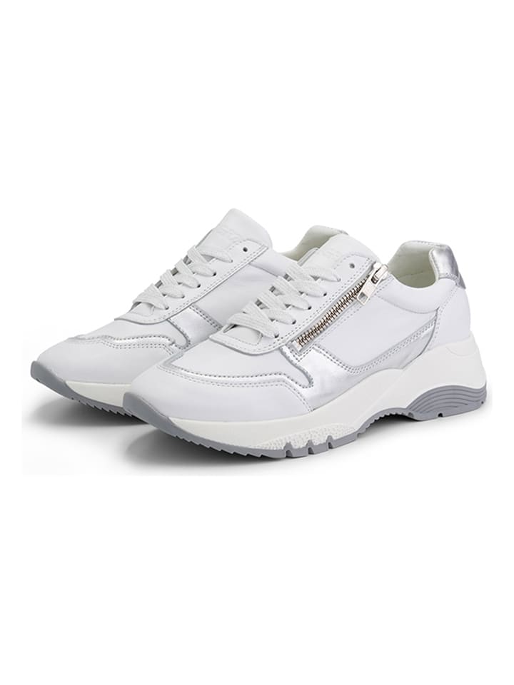 Sneakers r cheap us