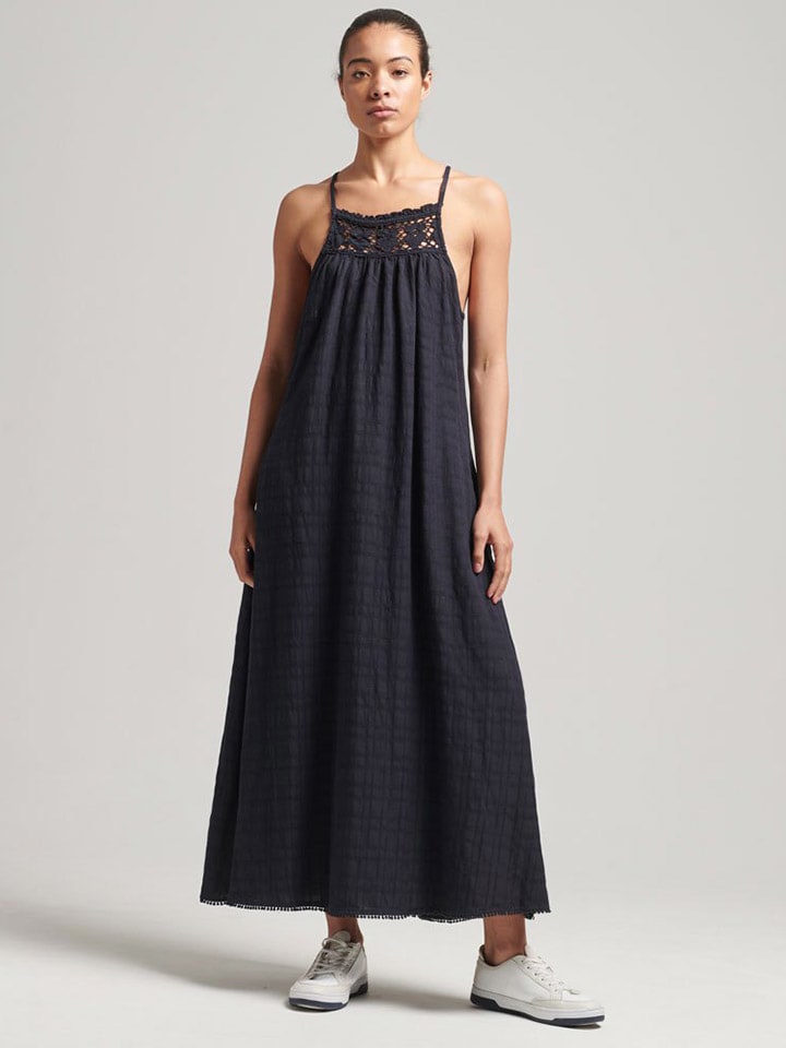 Kleid in Schwarz