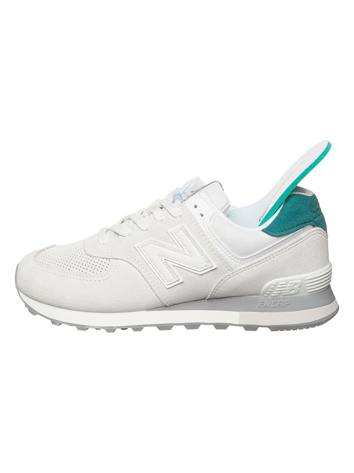 Leren new balance store