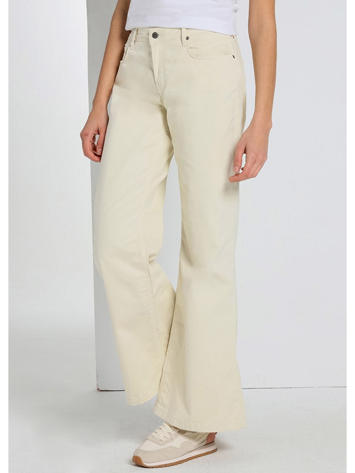 Hose in Creme