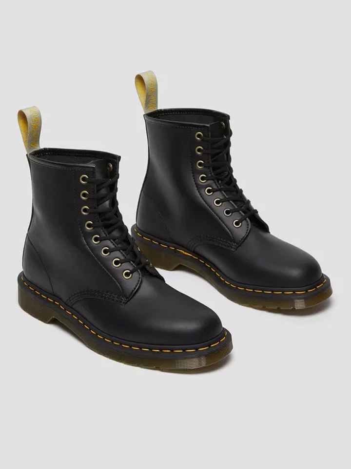 Dr marteens black shop