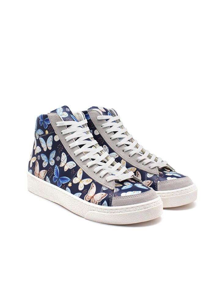 Sneakers in Dunkelblau