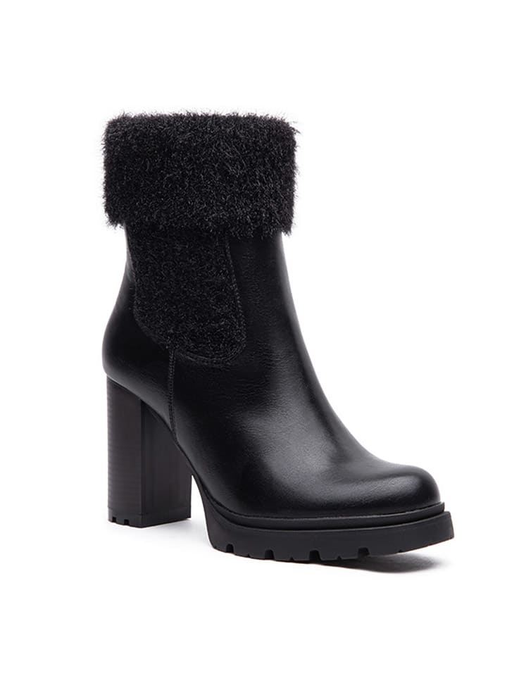 Stiefeletten in Schwarz