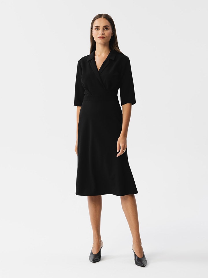 Kleid in Schwarz