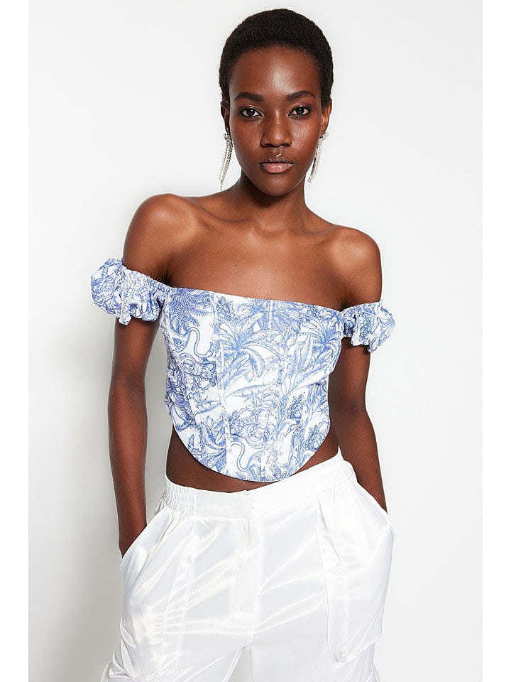 Bluse in Hellblau/ Weiß