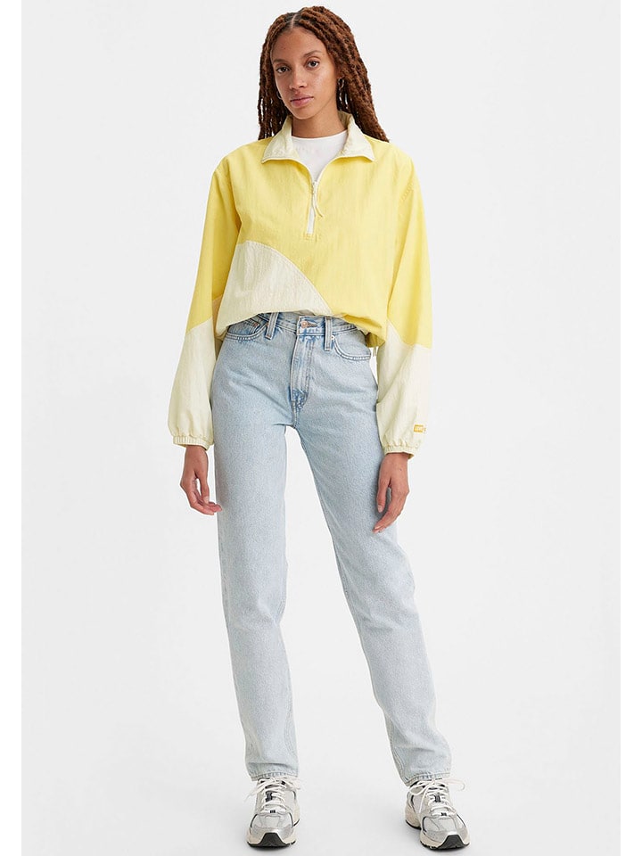 Dżinsy "80S" - Mom fit - w kolorze błękitnym