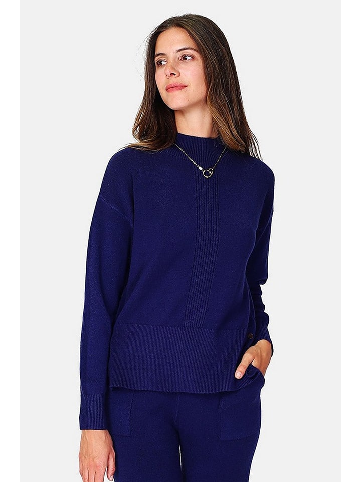 Pullover in Dunkelblau