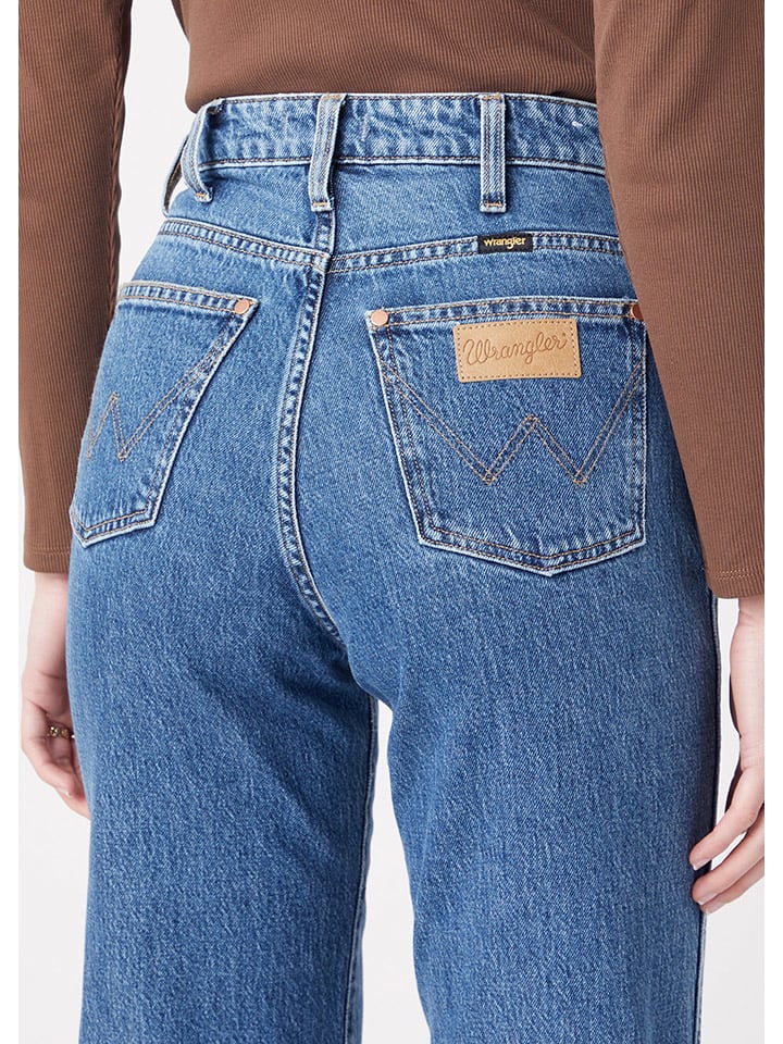 Hue hot sale boyfriend shorts