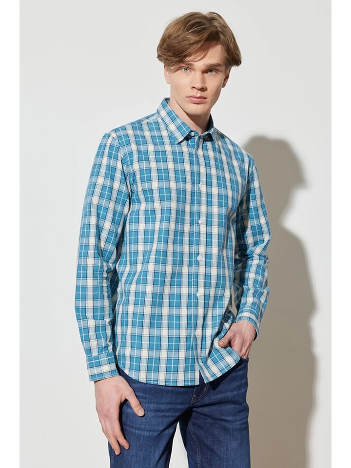 Koszula - Regular fit - w kolorze błękitnym