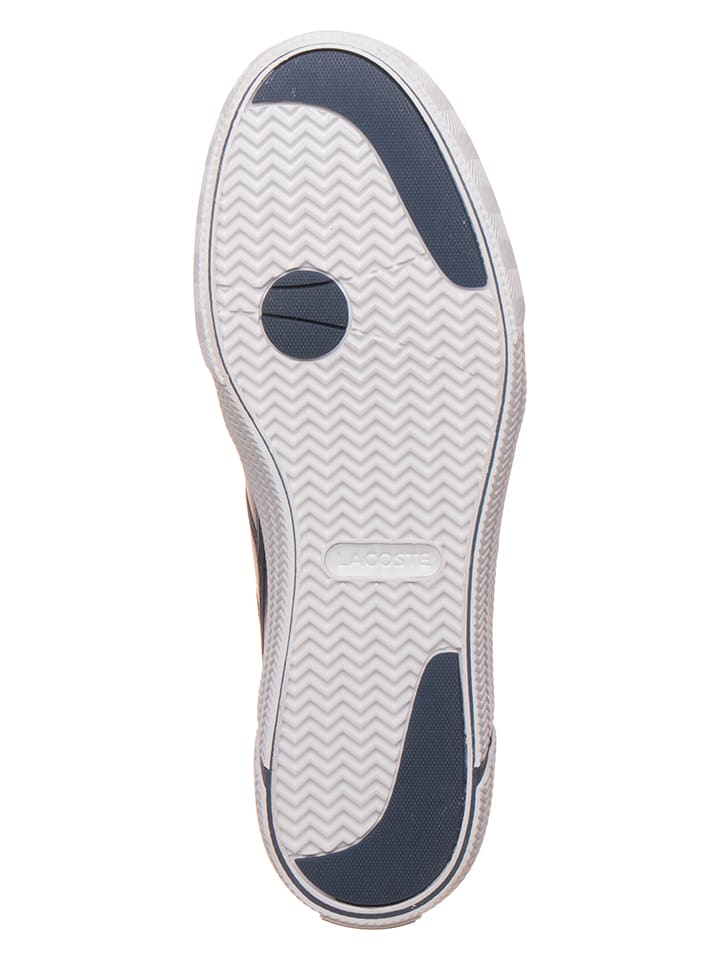 Lacoste chukka sneakers hotsell