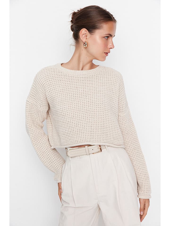 Sweter w kolorze kremowym