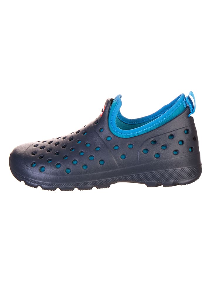 Buty kąpielowe w kolorze granatowym