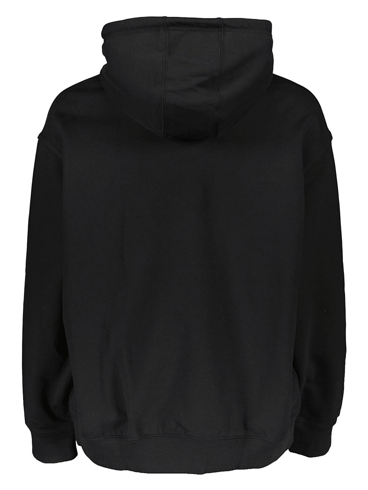 Black hooded jumper 2025