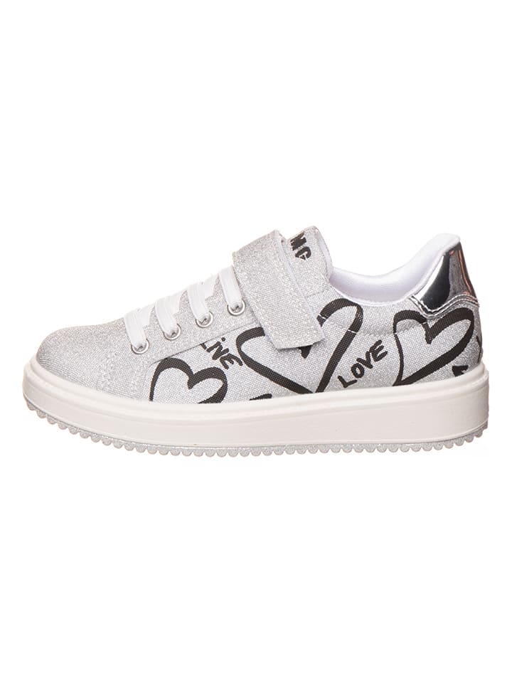 Scarpe on sale primigi scontate