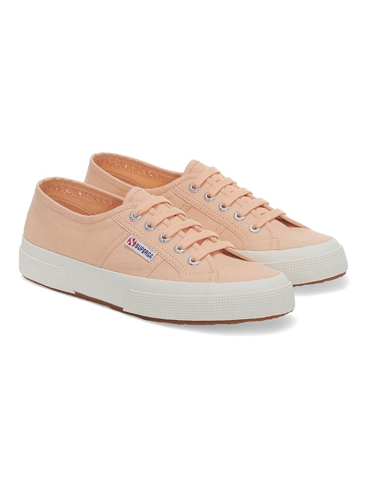 Superga creme top
