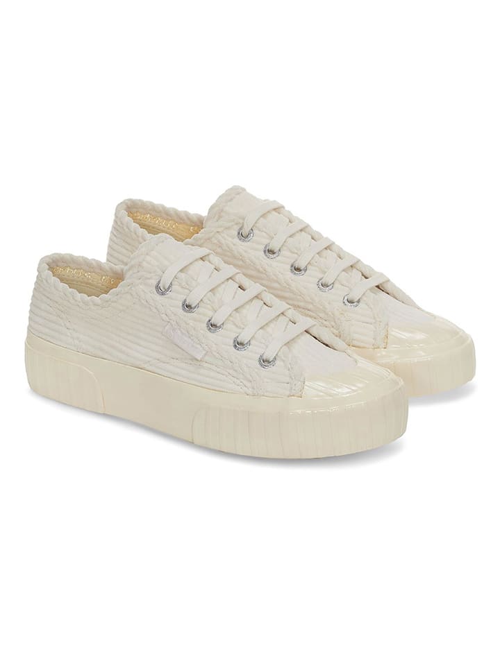 Superga creme top