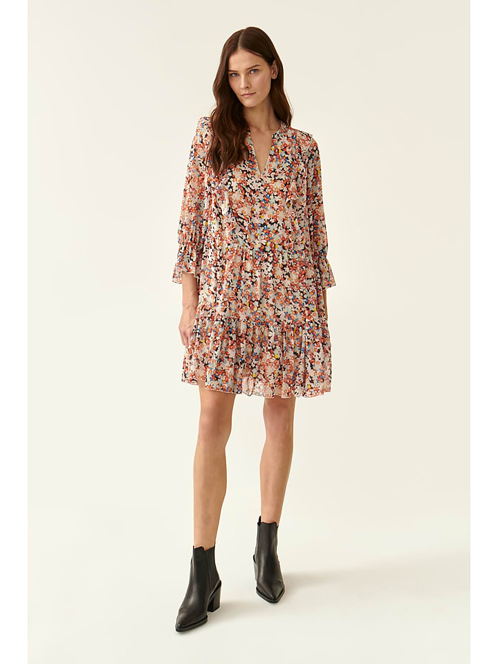 Kleid in Beige