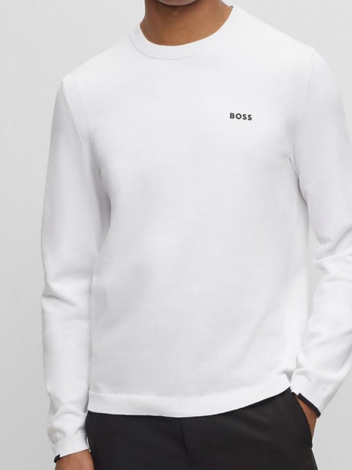Sweter w kolorze białym