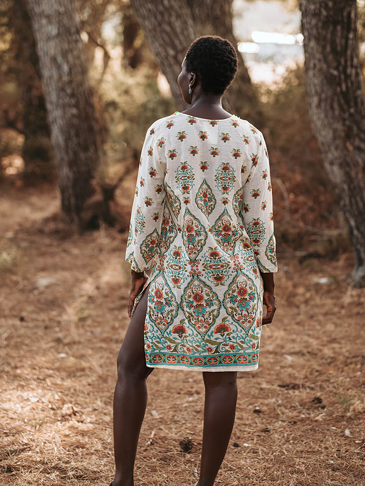 Bonita caftans shop