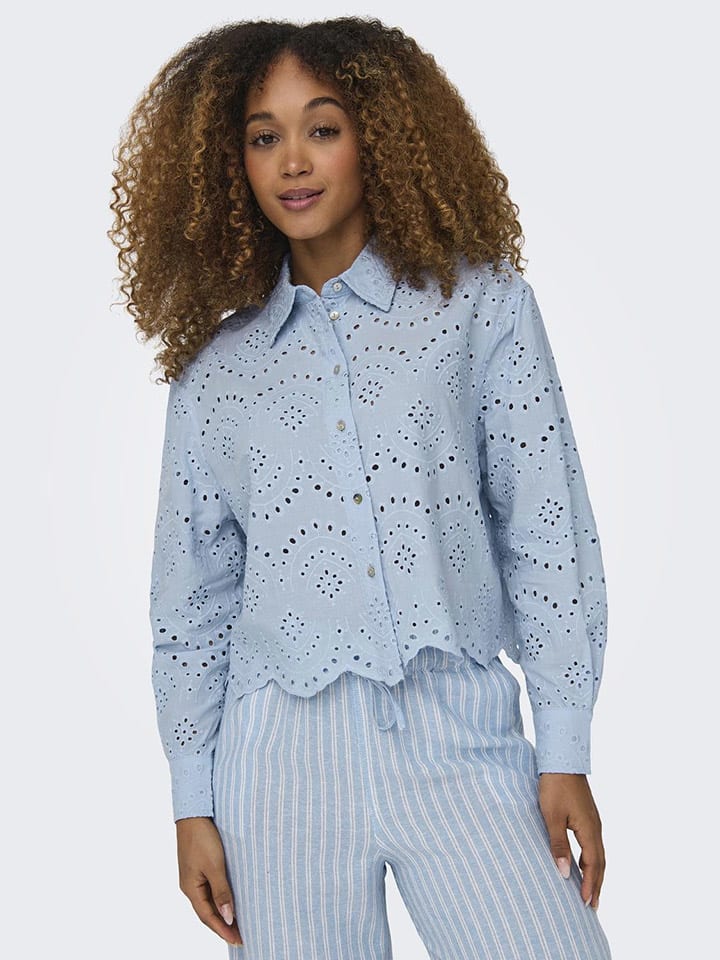 Shirt in Hellblau