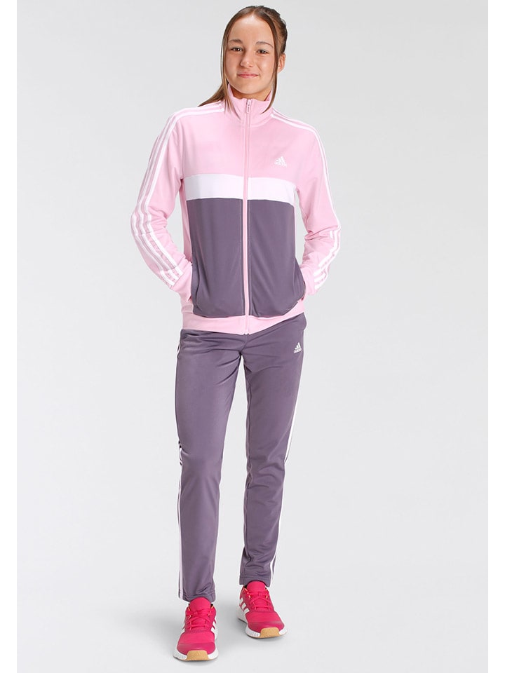 Adidas outfit shop