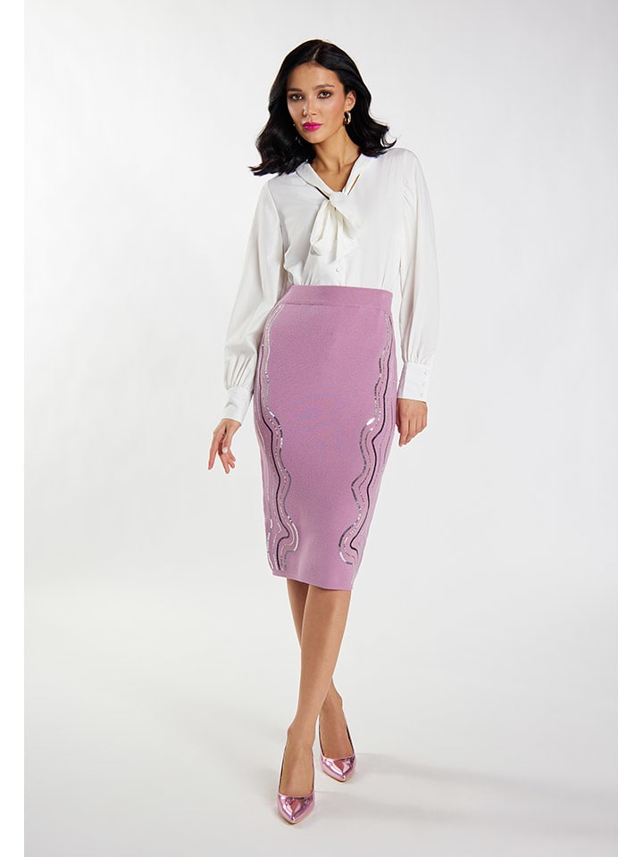 Rock in Mauve