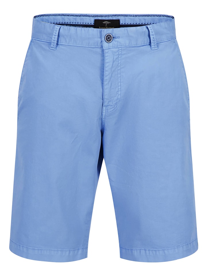 Shorts in Hellblau
