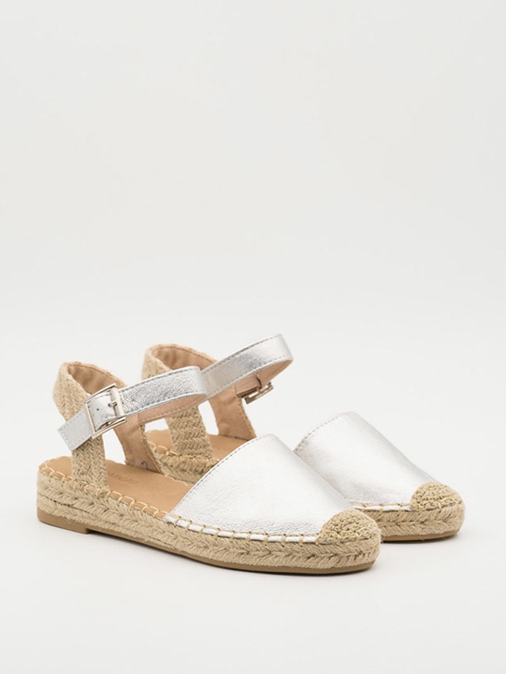 Espadryle w kolorze srebrnym