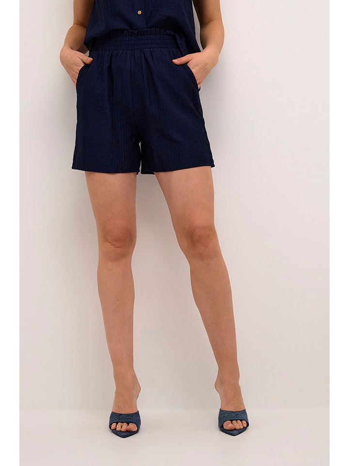 Shorts in Dunkelblau