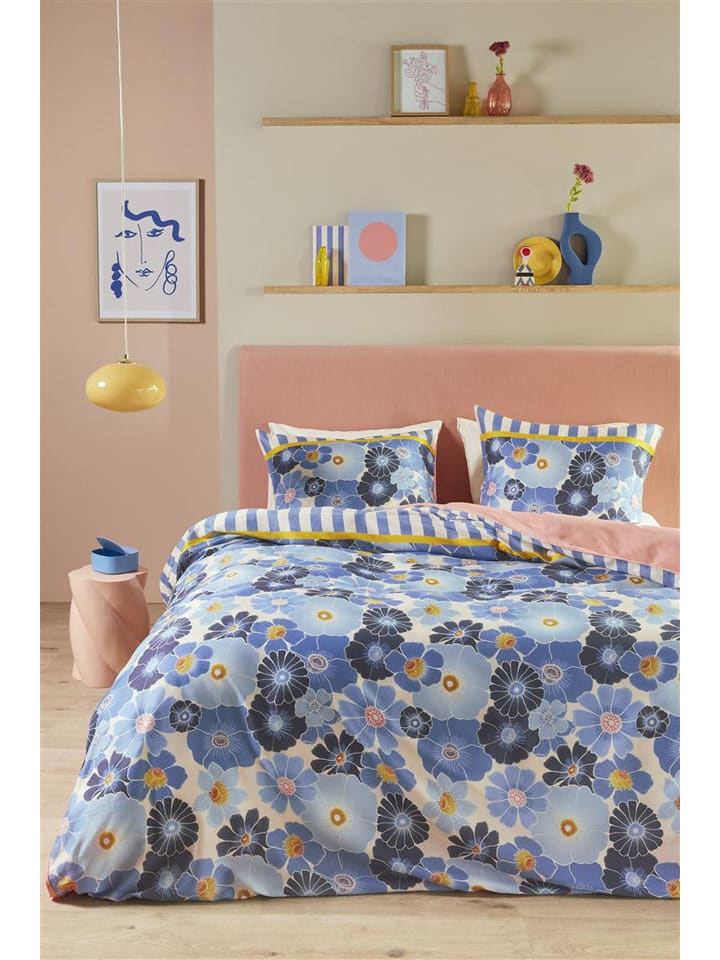 Satijnen beddengoedset ''Nica'' blauw