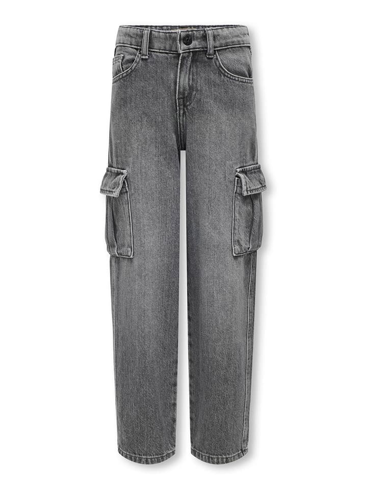 Tapered cargo jeans on sale