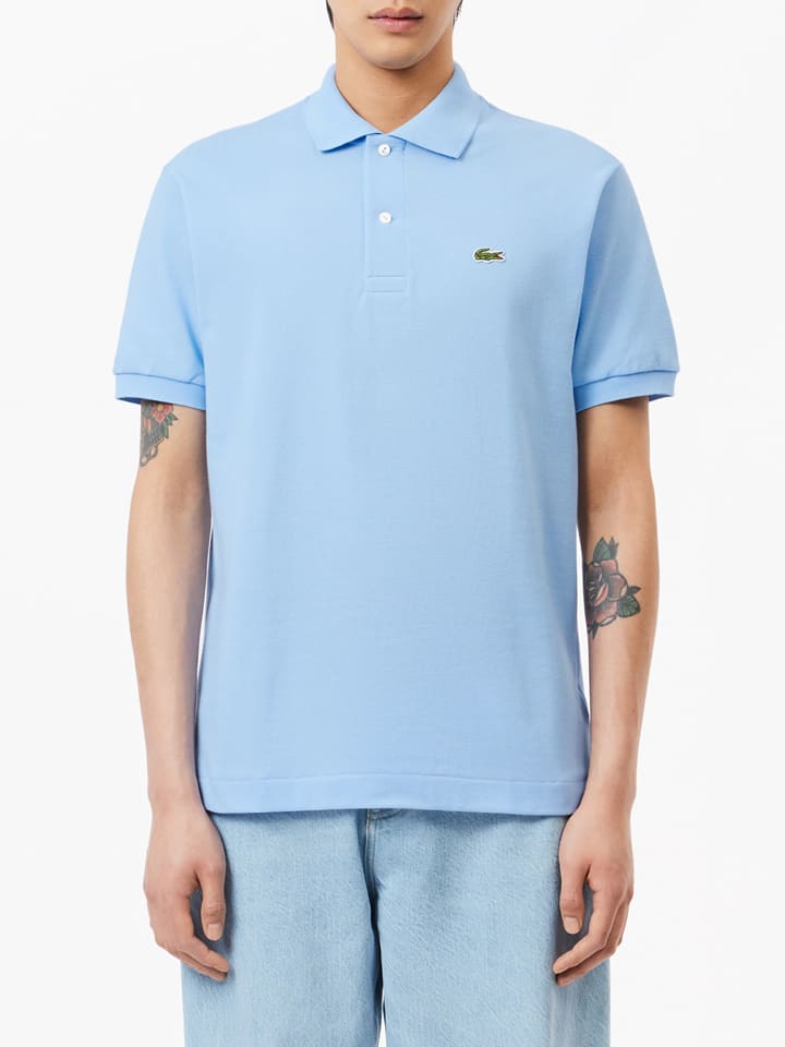 Poloshirt in Hellblau