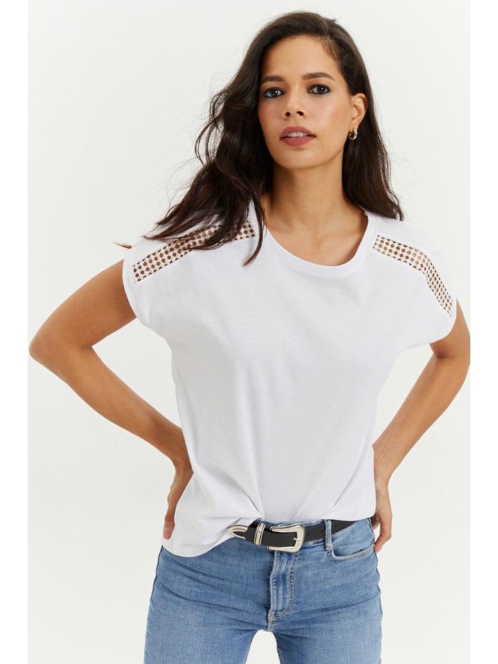 Shirt wit