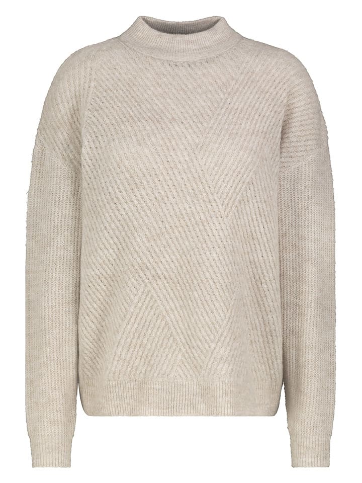 Sweter w kolorze beżowym