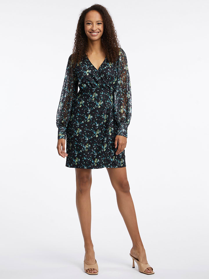 Kleid in Schwarz