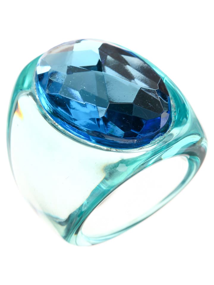 Ring mit Kristall