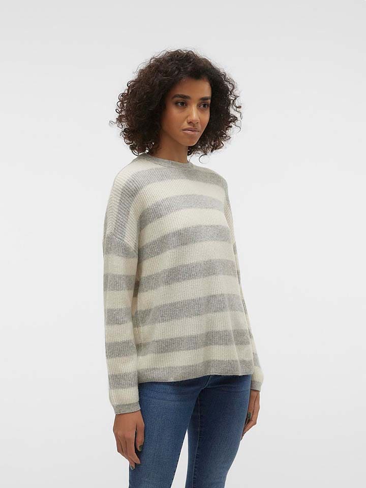 Sweter w kolorze szaro-kremowym